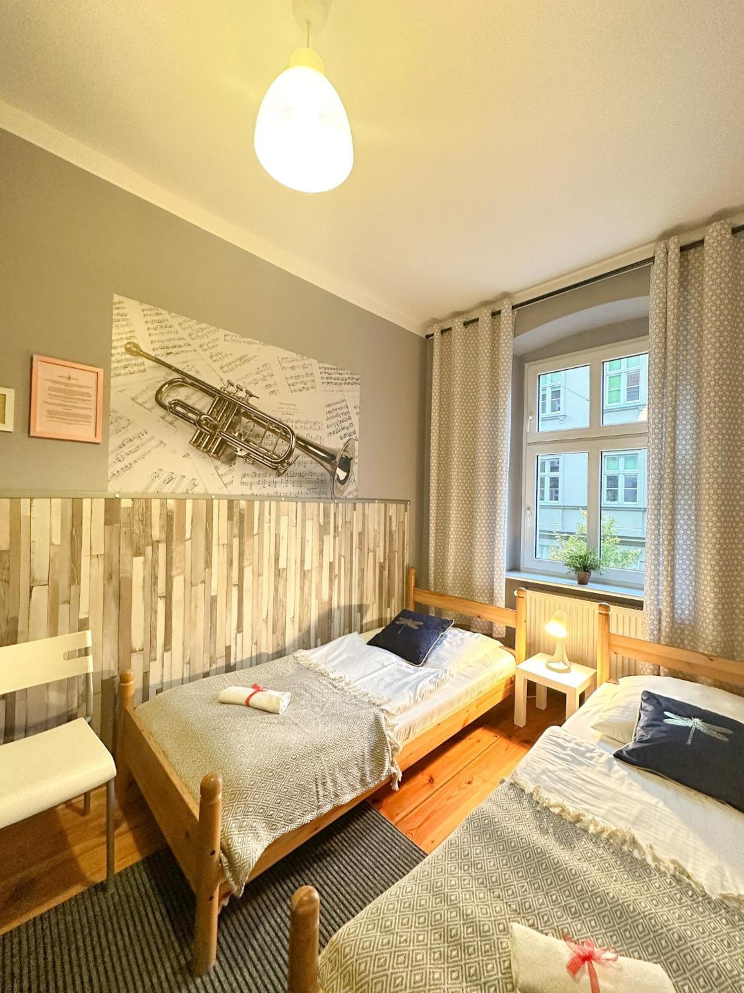 Explorer Hostel & Apartment Stare Miasto Old Town 24H #Don'T Be A Tourist, Be An Explorer! Poznan Exterior foto