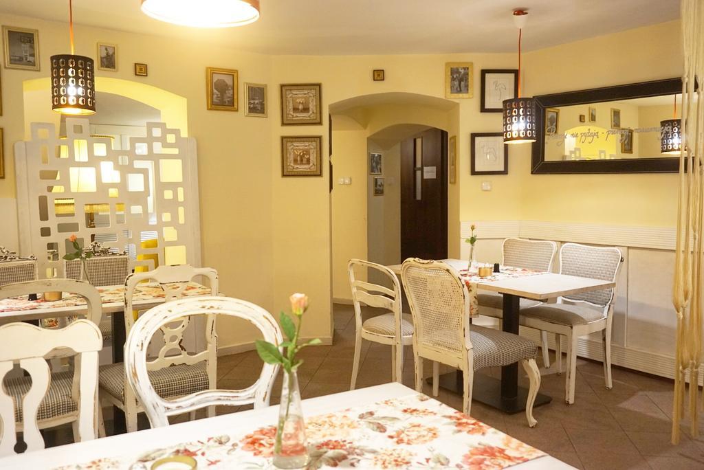 Explorer B&B Old Town Rooms & Apartment #Don'T Be A Tourist, Be An Explorer! Poznan Exterior foto
