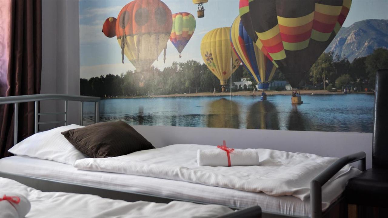 Explorer B&B Old Town Rooms & Apartment #Don'T Be A Tourist, Be An Explorer! Poznan Exterior foto