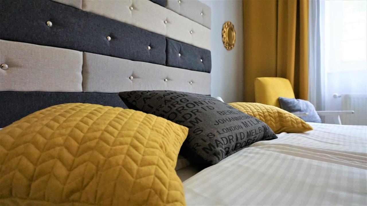 Explorer B&B Old Town Rooms & Apartment #Don'T Be A Tourist, Be An Explorer! Poznan Exterior foto
